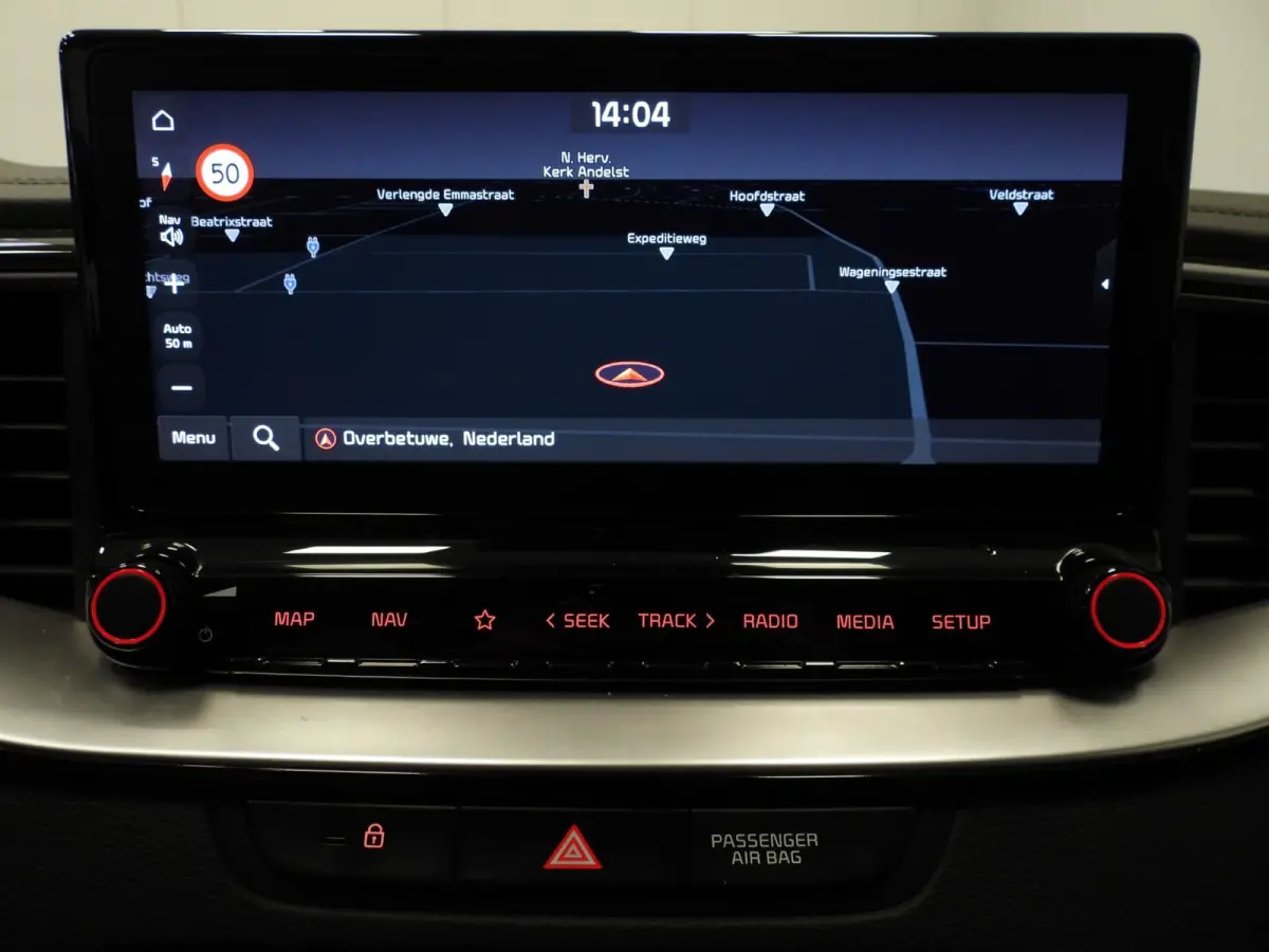 1.6 GDi PHEV Plug-In DynamicPlusLine NAVI/CAMERA/MEMORY/EL.KLEP/18"LMV!