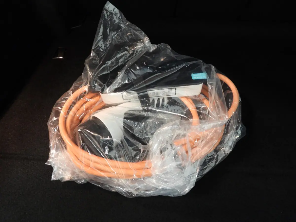 1.6 GDi PHEV Plug-In DynamicPlusLine NAVI/CAMERA/MEMORY/EL.KLEP/18"LMV!