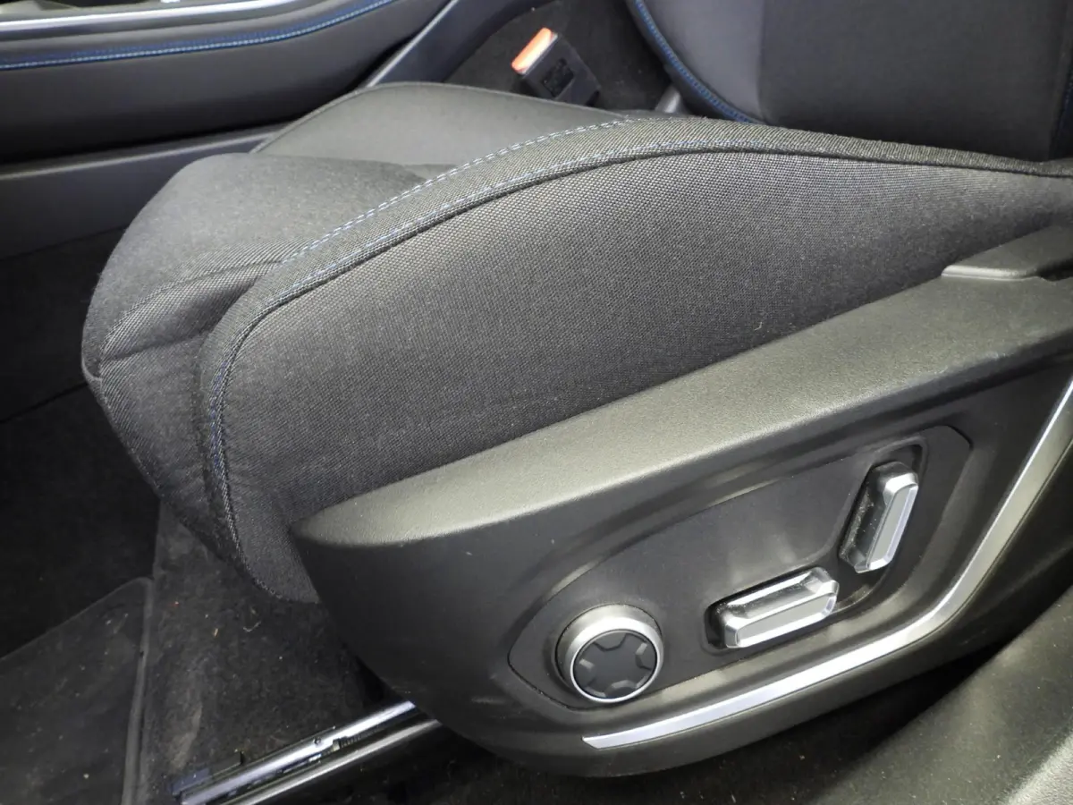 1.5 PHEV Plug-In ZWARTE HEMEL/360CAM/SCHUIFDAK/LED/20"LMV!