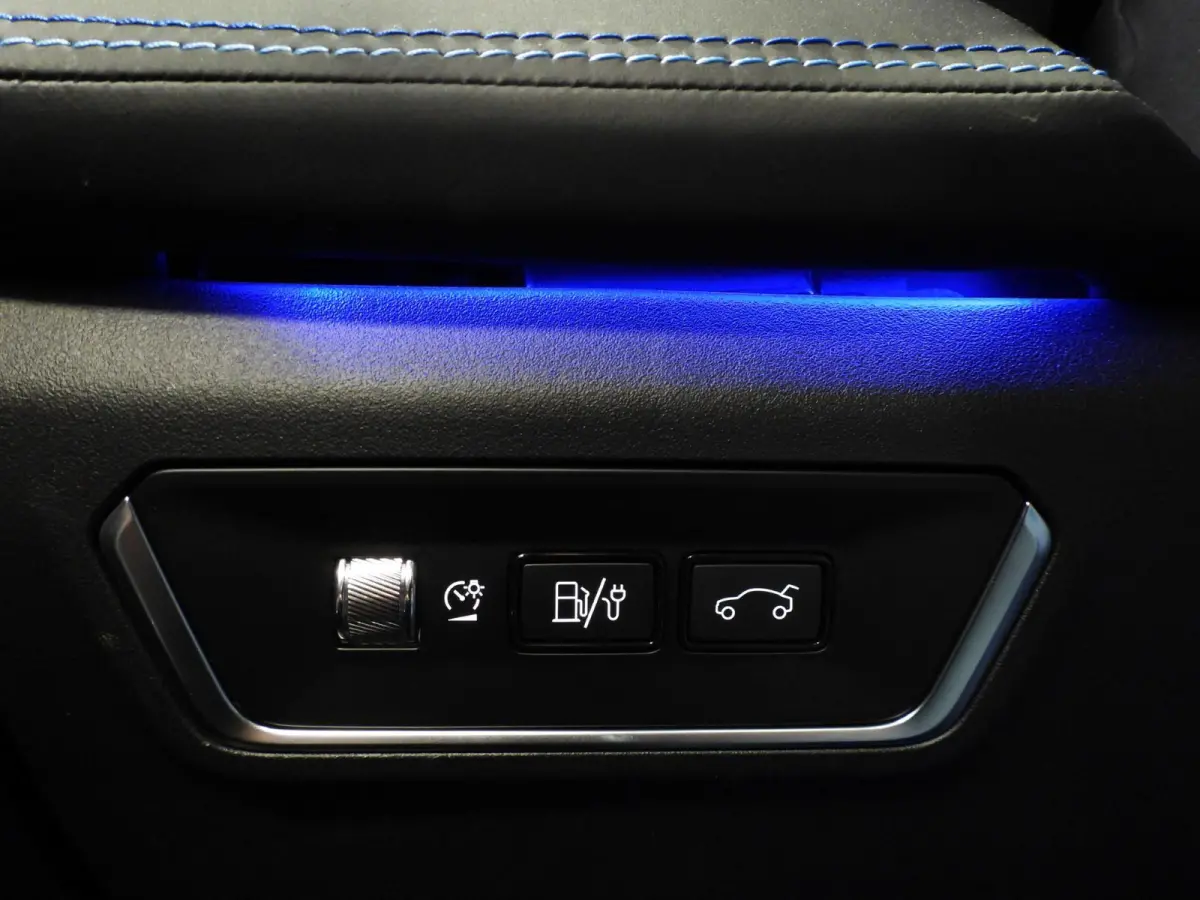 1.5 PHEV Plug-In ZWARTE HEMEL/360CAM/SCHUIFDAK/LED/20"LMV!