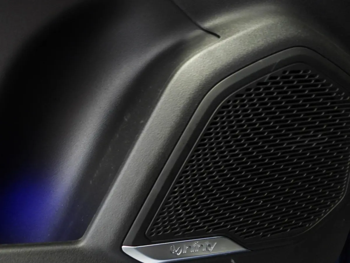 1.5 PHEV Plug-In ZWARTE HEMEL/360CAM/SCHUIFDAK/LED/20"LMV!