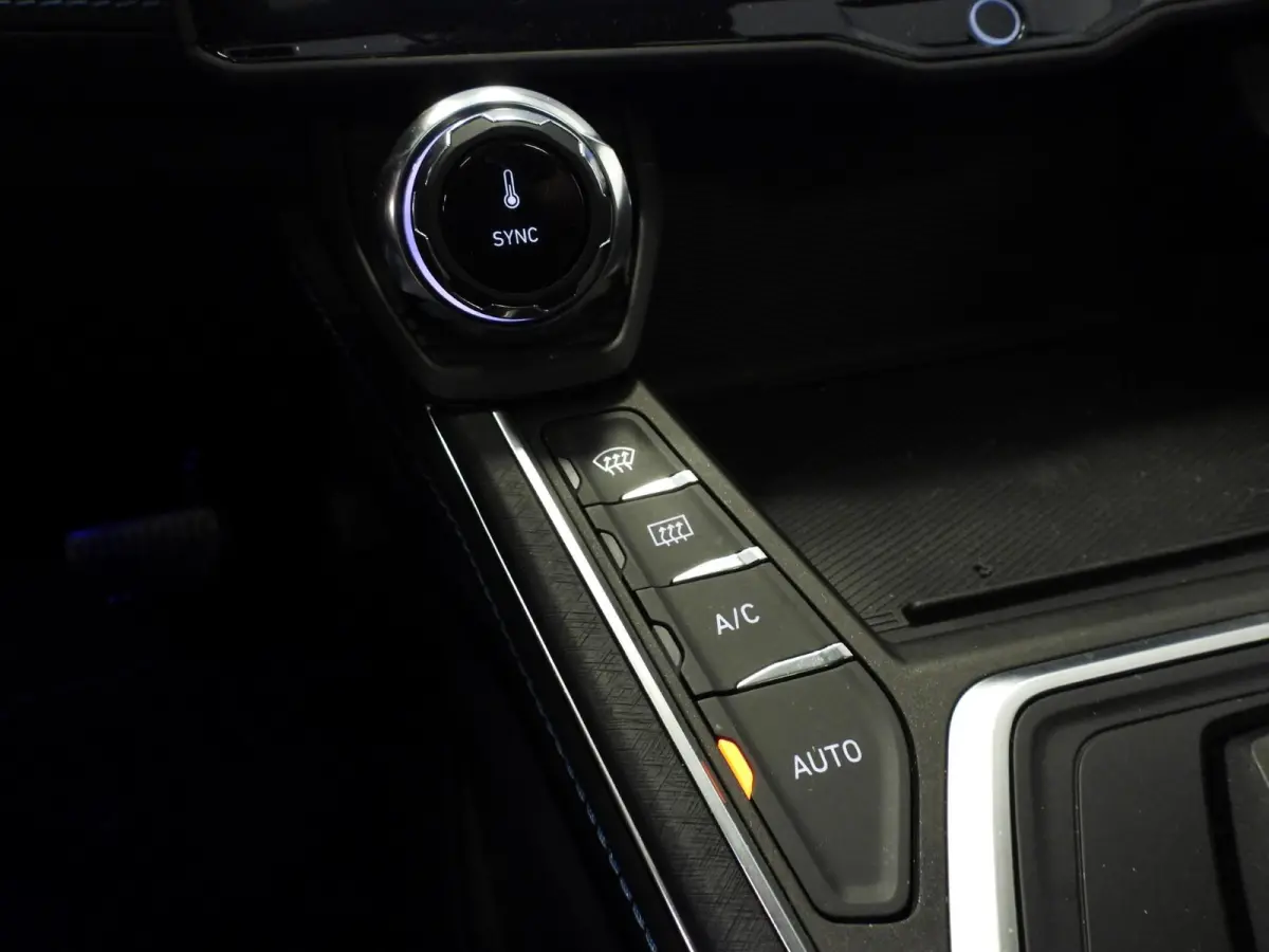 1.5 PHEV Plug-In ZWARTE HEMEL/360CAM/SCHUIFDAK/LED/20"LMV!