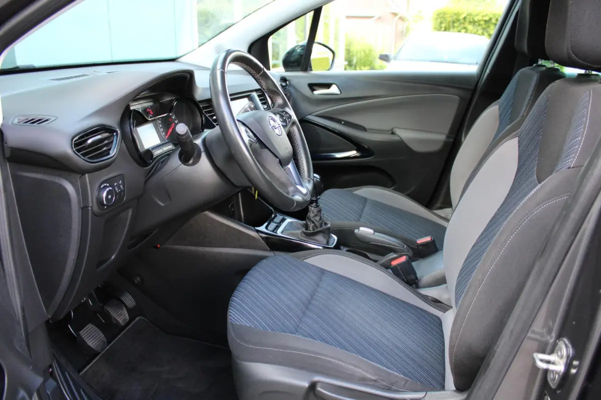 1.2 Turbo 120 Jaar Edition|Distributie Vervangen|Carplay|Airco|Inclusief winterset|