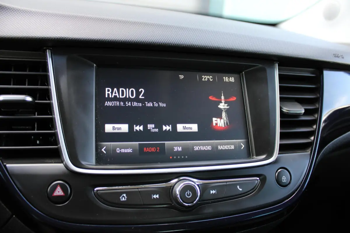 1.2 Turbo 120 Jaar Edition|Distributie Vervangen|Carplay|Airco|Inclusief winterset|