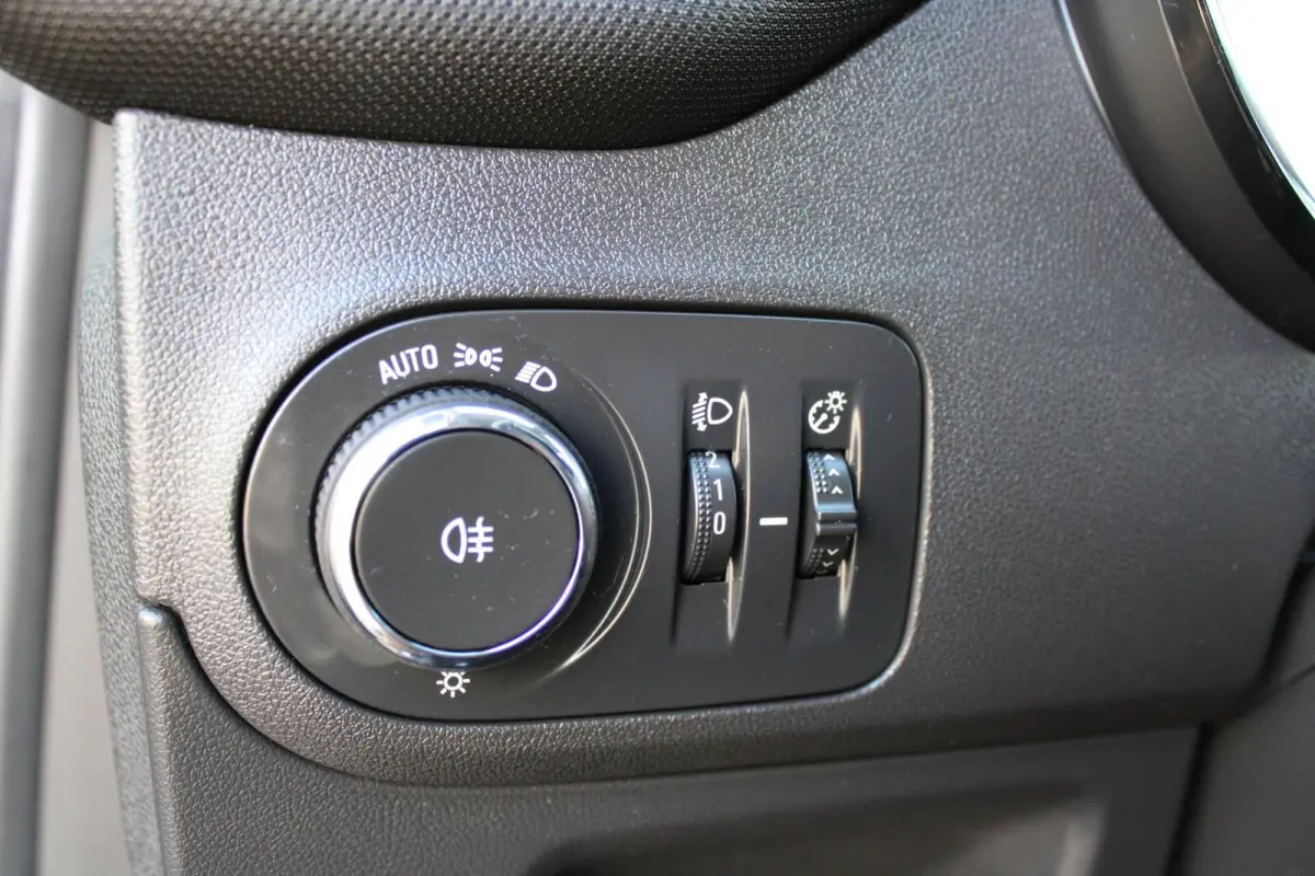 1.2 Turbo 120 Jaar Edition|Distributie Vervangen|Carplay|Airco|Inclusief winterset|