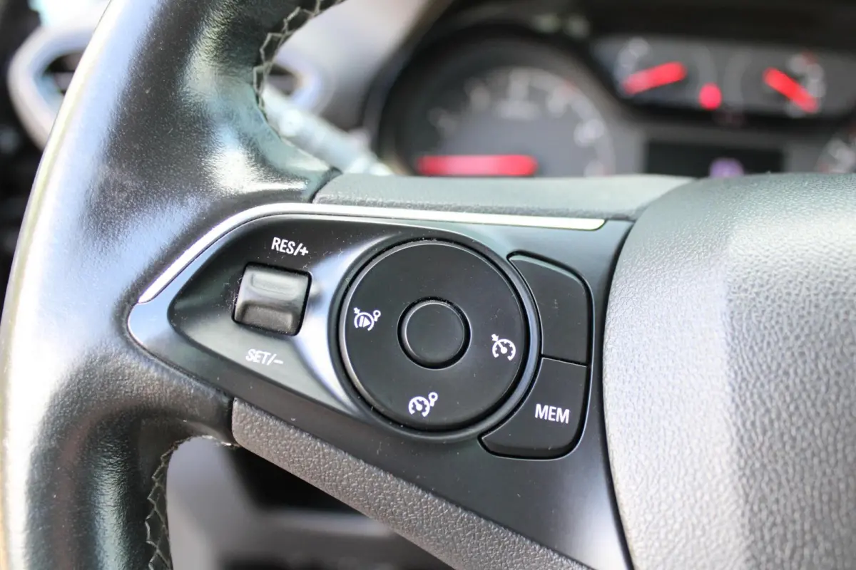 1.2 Turbo 120 Jaar Edition|Distributie Vervangen|Carplay|Airco|Inclusief winterset|