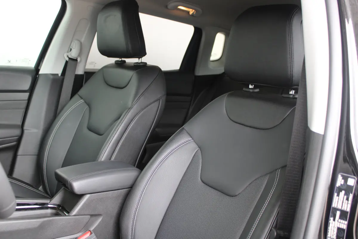 1.5T e-Hybrid S | Camera | Navigatie | ACC | Lederen bekleding | Keyless entry & Start | Full-LED |