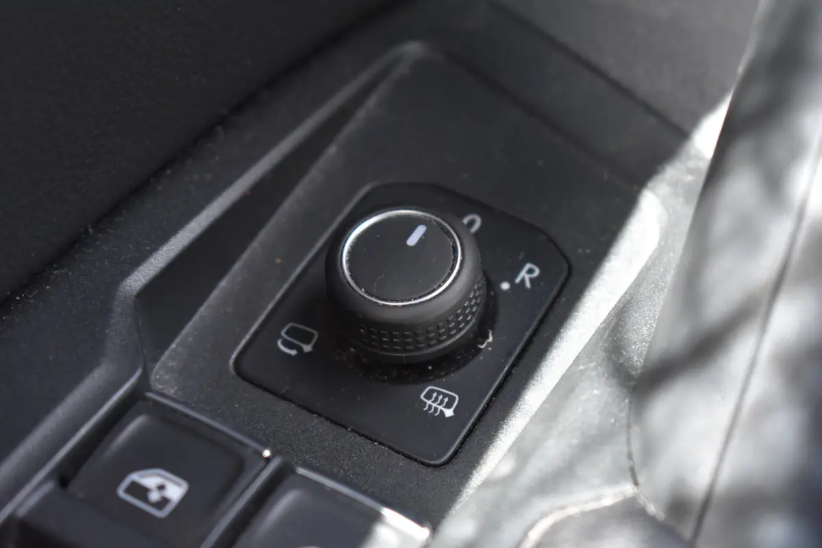 1.5 TSI 150PK R-Line Business+ DSG-7 | PANORAMA DAK | APP. CONNECT | CAMERA | NAVIGATIE | ADAPT. CRUISE | FULL LED | DAB+ | CLIMATE CONTROL