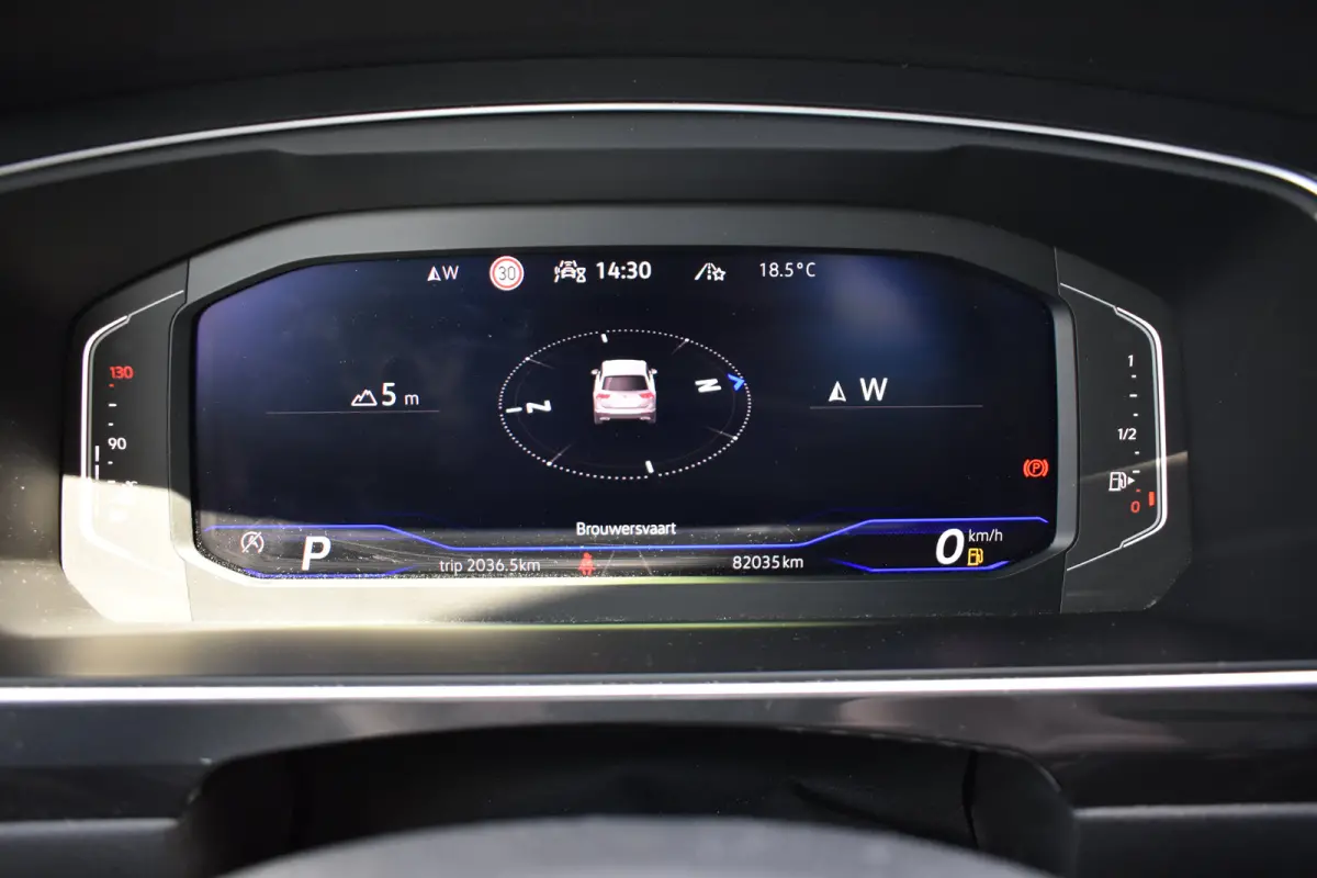 1.5 TSI 150PK R-Line Business+ DSG-7 | PANORAMA DAK | APP. CONNECT | CAMERA | NAVIGATIE | ADAPT. CRUISE | FULL LED | DAB+ | CLIMATE CONTROL