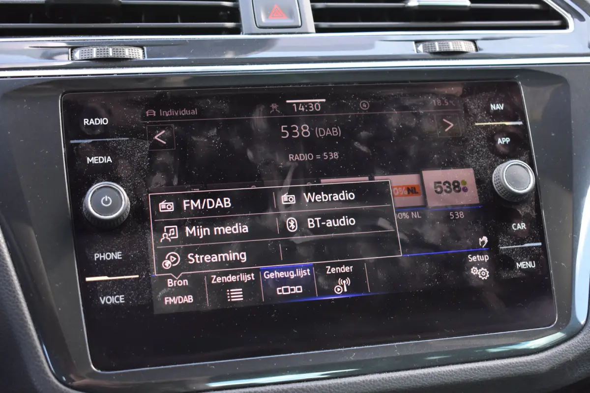 1.5 TSI 150PK R-Line Business+ DSG-7 | PANORAMA DAK | APP. CONNECT | CAMERA | NAVIGATIE | ADAPT. CRUISE | FULL LED | DAB+ | CLIMATE CONTROL