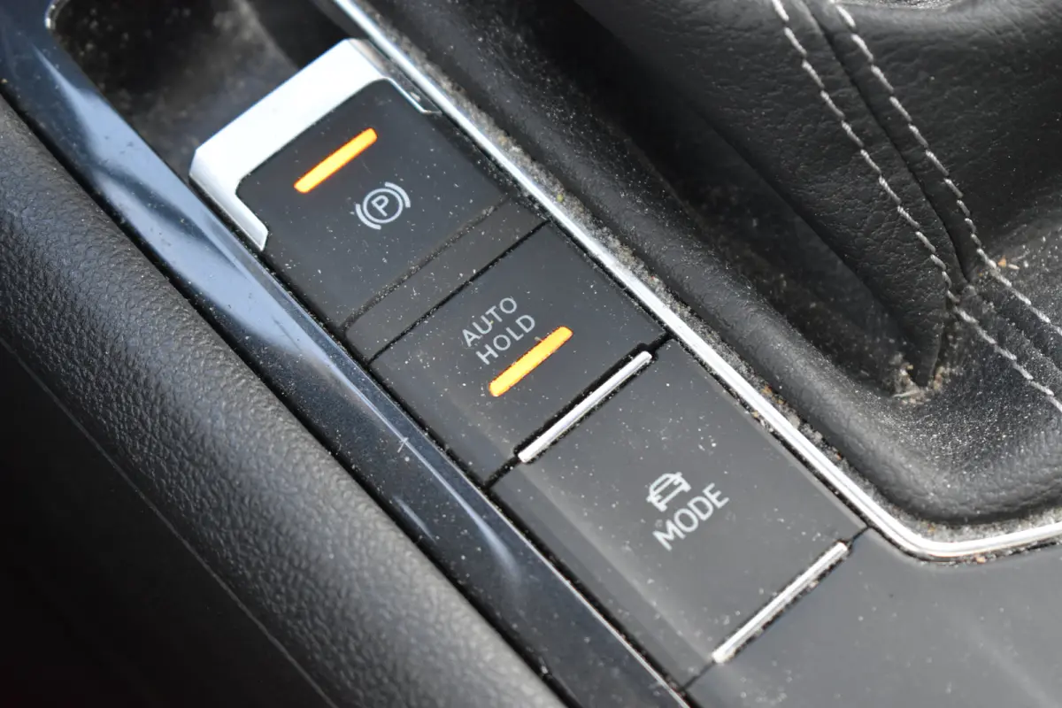 1.5 TSI 150PK R-Line Business+ DSG-7 | PANORAMA DAK | APP. CONNECT | CAMERA | NAVIGATIE | ADAPT. CRUISE | FULL LED | DAB+ | CLIMATE CONTROL