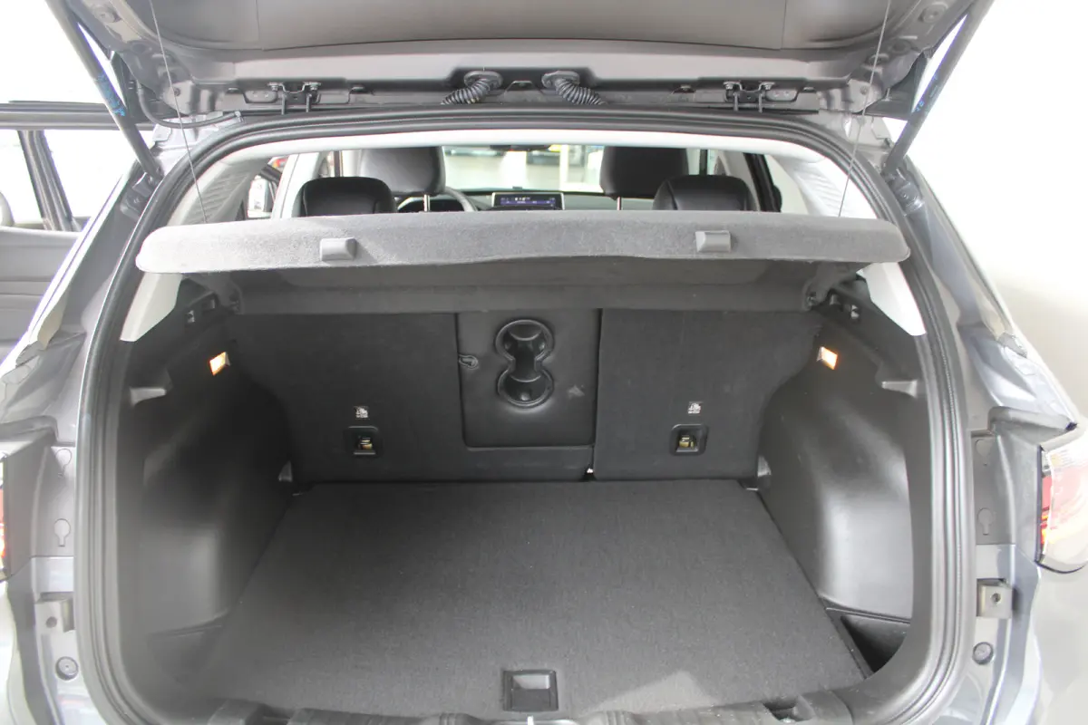 1.5T e-Hybrid S | Camera | Navigatie | Adaptieve cruise control | Stoelventilatie voor | Keyless Entry & Start | Full LED |