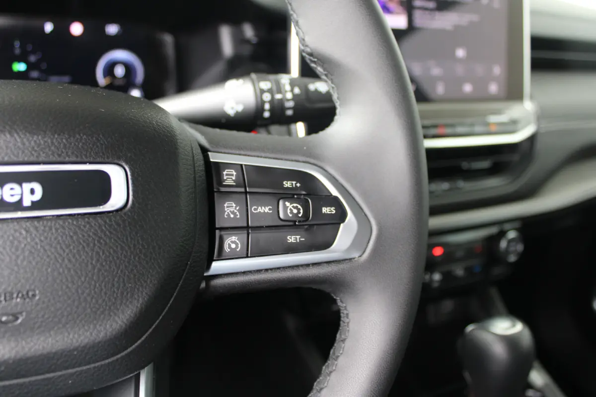 1.5T e-Hybrid S | Camera | Navigatie | Adaptieve cruise control | Stoelventilatie voor | Keyless Entry & Start | Full LED |