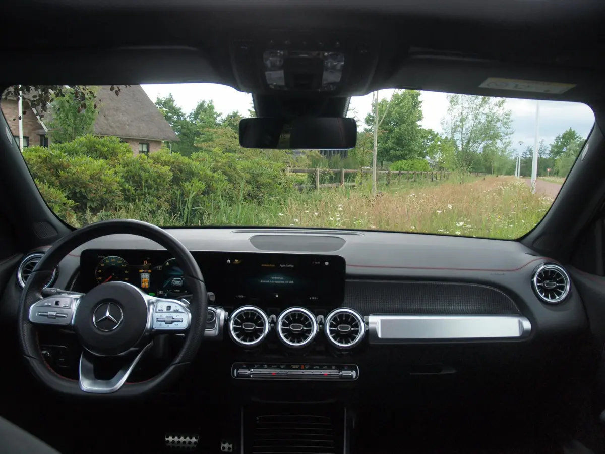 250 AMG Line 7 Persoons 67 kWh | SOH 94% | Panoramadak | 360 Camera | Burmester | Apple Carplay |