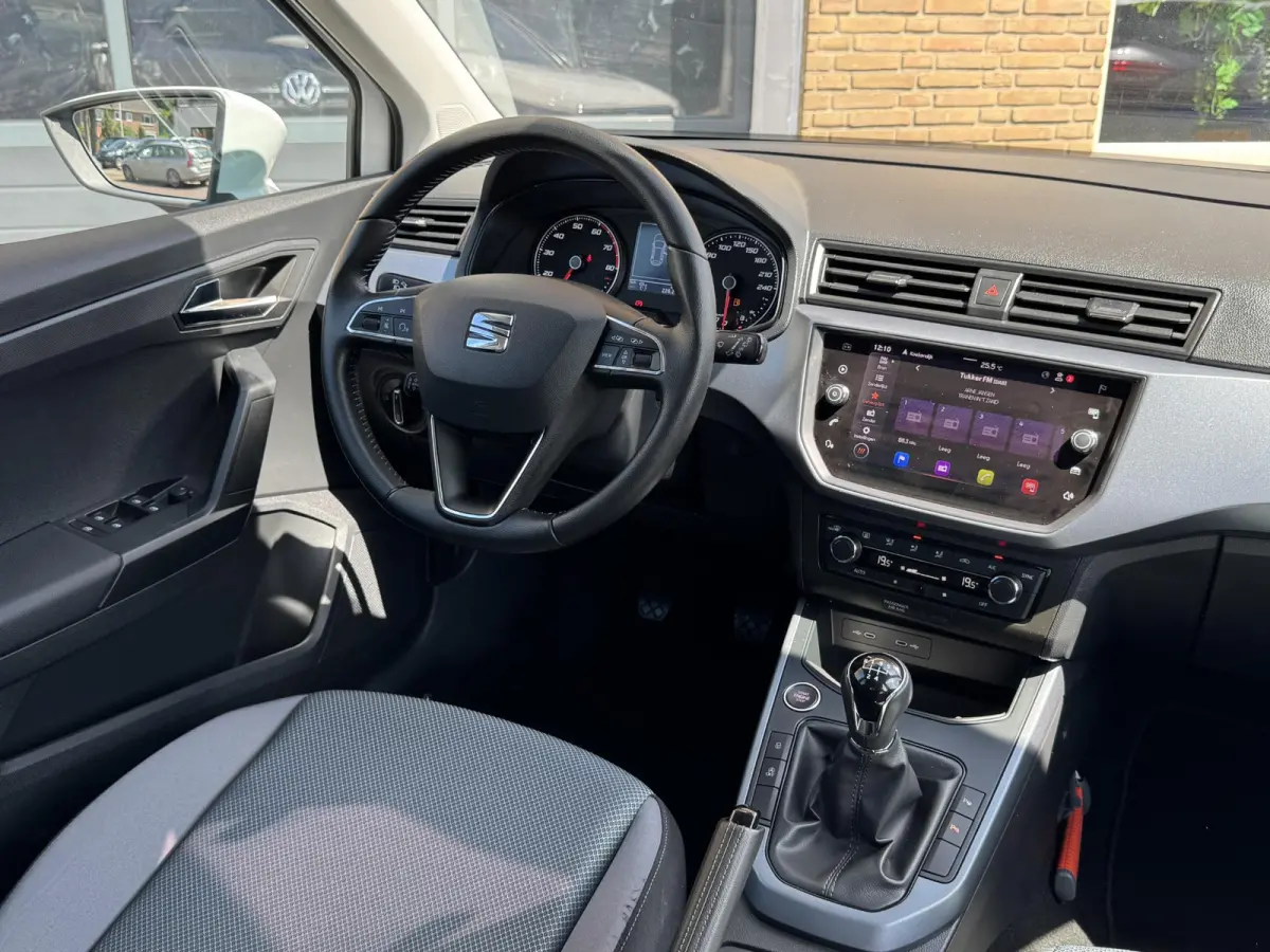 1.0 TSI Style Business Intense 2-TONE/LED/CARPLAY/ACC-CRUISE/CAMERA/NL-AUTO/1E EIG.