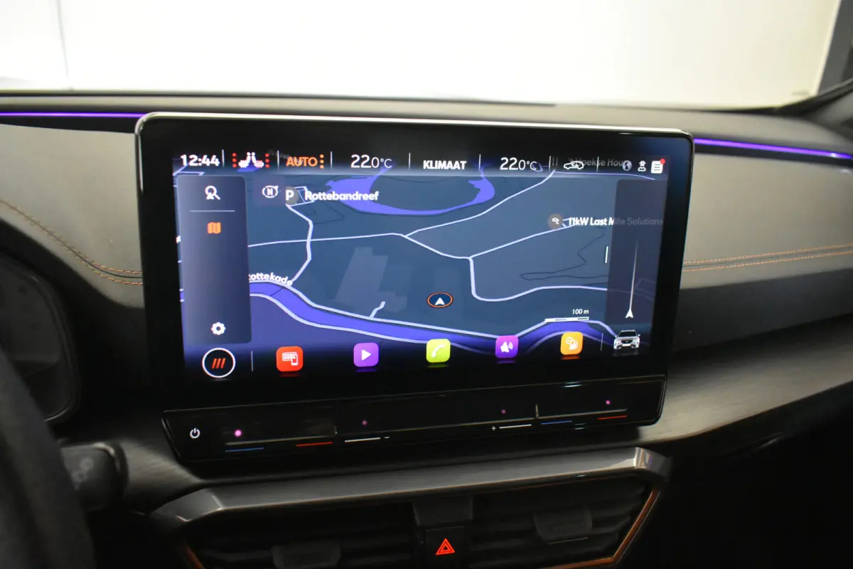 VZ 245PK Black Ed El AKlep Cupra Stuur 360ºCamera