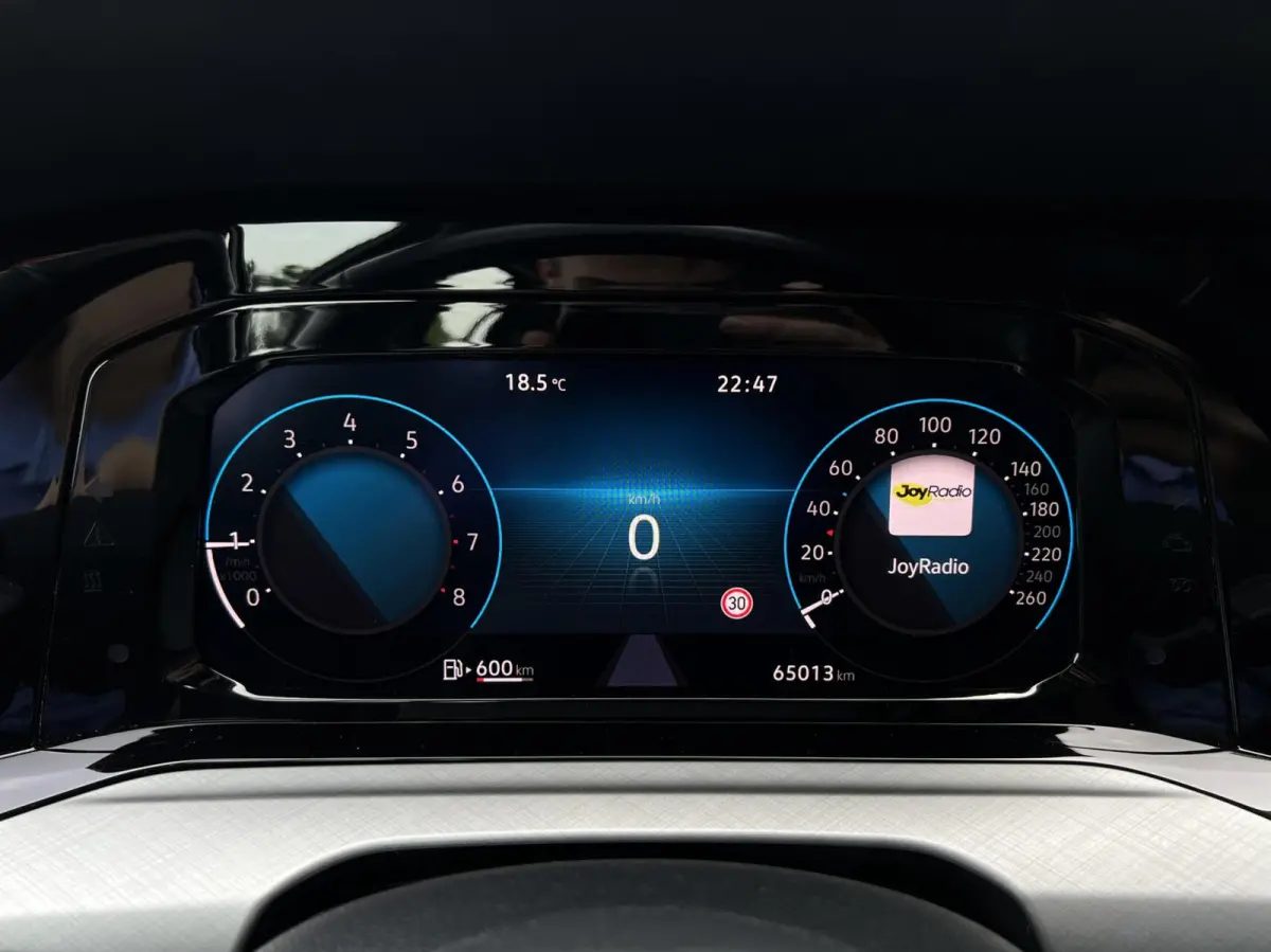 1.0 TSI Life CARPLAY | ADAPT.CRUISE | DIGI.DAHSB | NAV | LED | PDC | LMV