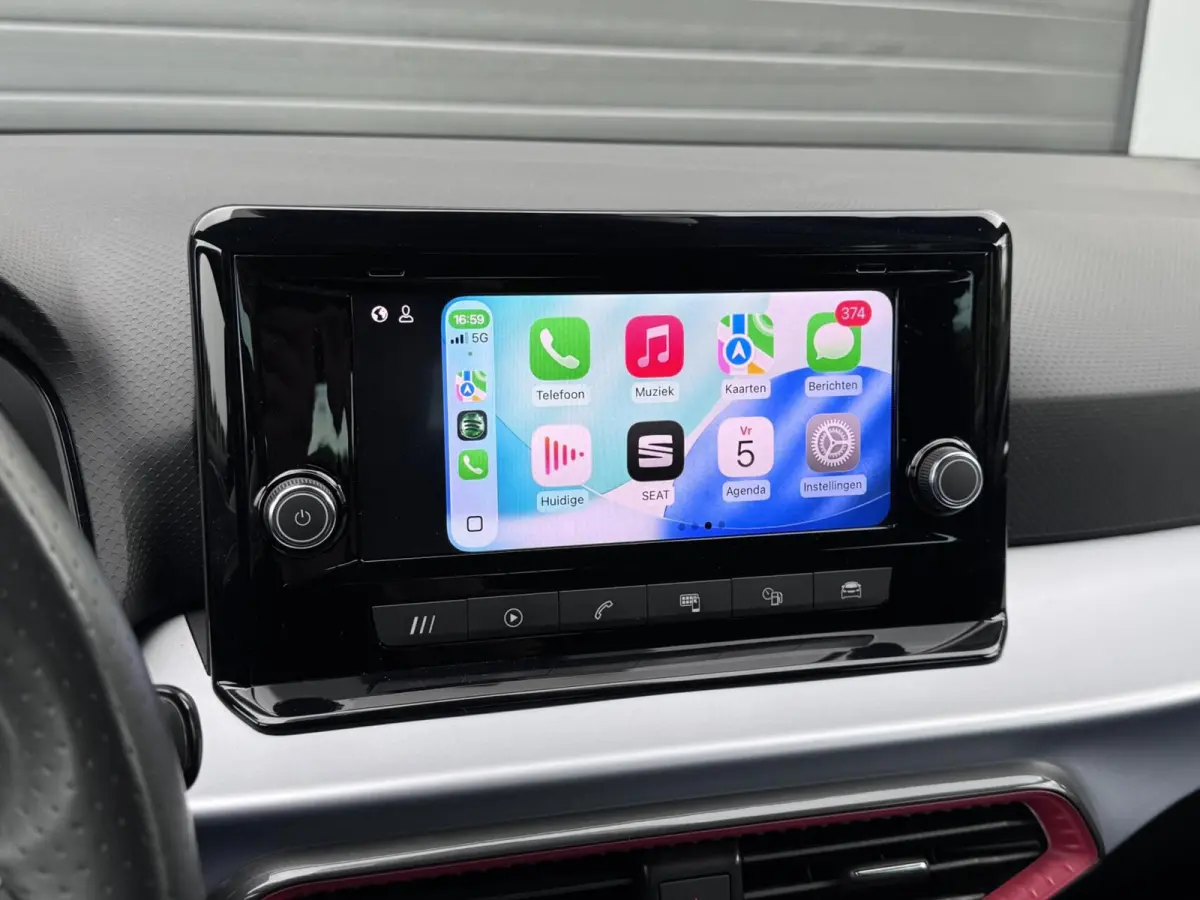 1.0 TSI FR Dealer Ondh|Carplay|Camera|Ambient
