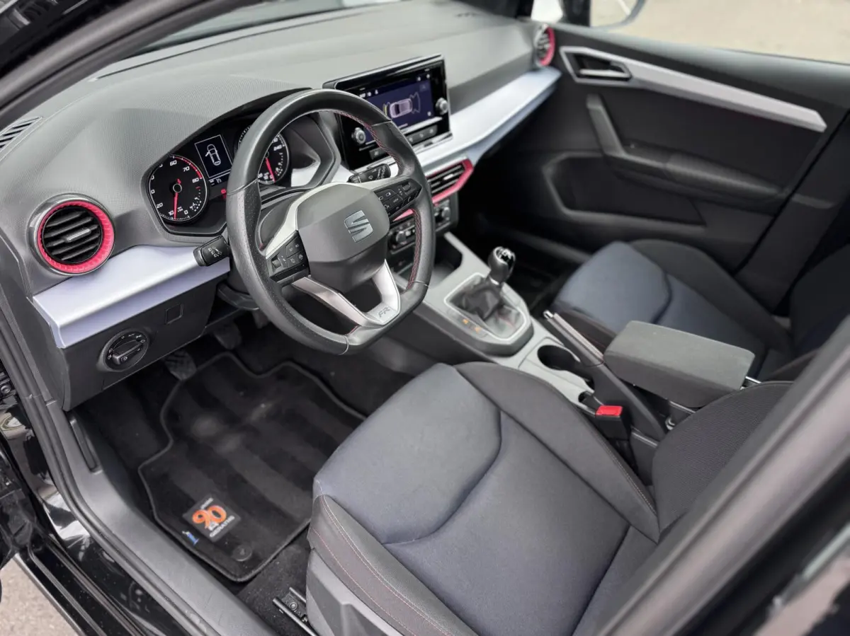 1.0 TSI FR Dealer Ondh|Carplay|Camera|Ambient