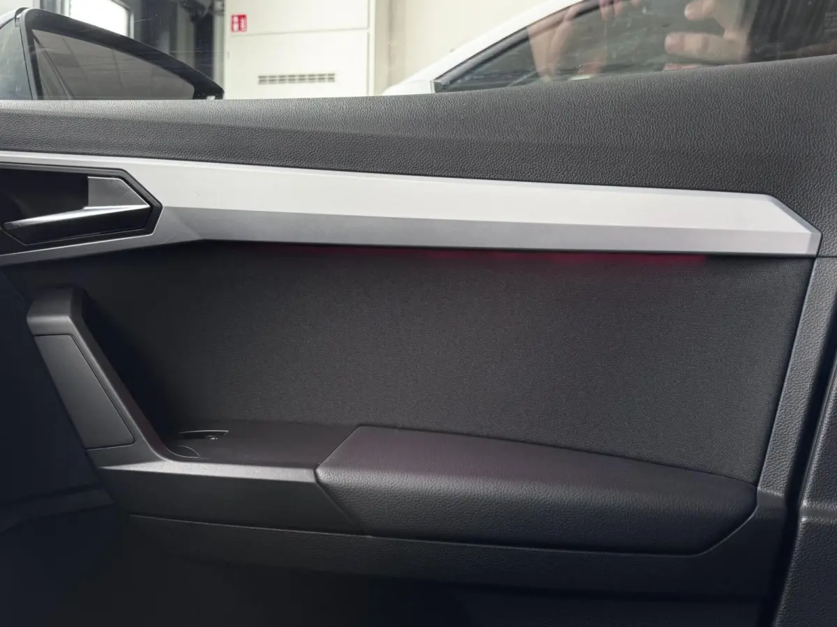 1.0 TSI FR Dealer Ondh|Carplay|Camera|Ambient