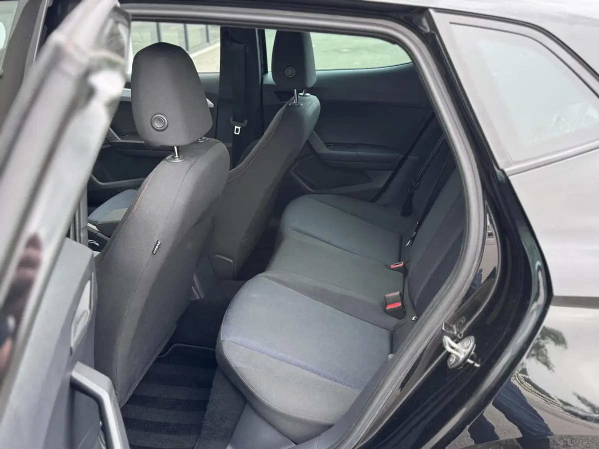 1.0 TSI FR Dealer Ondh|Carplay|Camera|Ambient