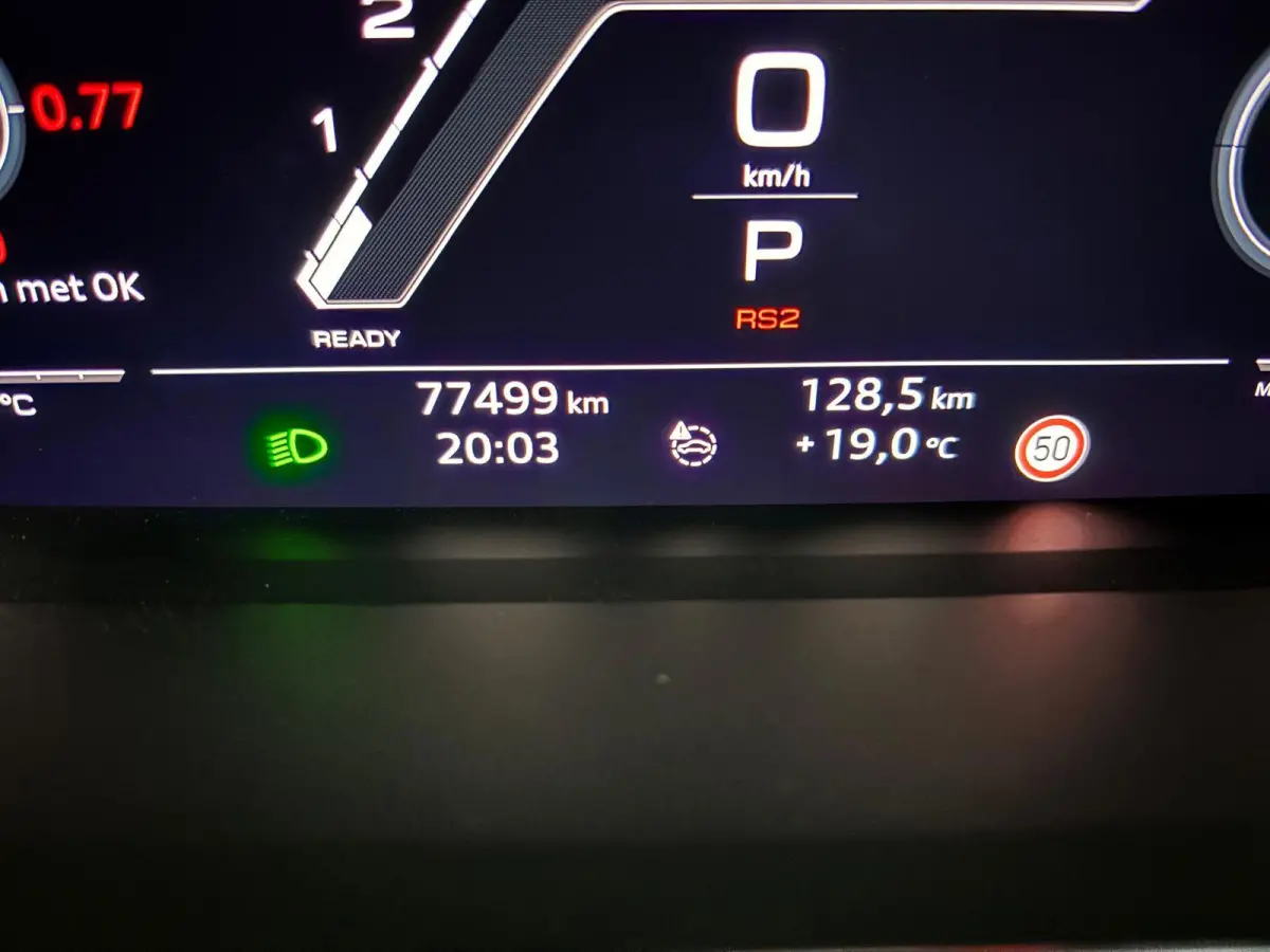RSQ3 Automaat 2.5 TFSI 400PK Quattro Daytona Grey, Black Pakket, Alcantara/Half Leder, Schuifdak, 21inch, Trekhaak