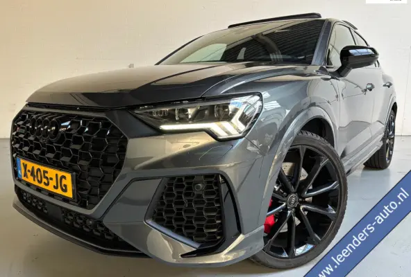RSQ3 Automaat 2.5 TFSI 400PK Quattro Daytona Grey, Black Pakket, Alcantara/Half Leder, Schuifdak, 21inch, Trekhaak