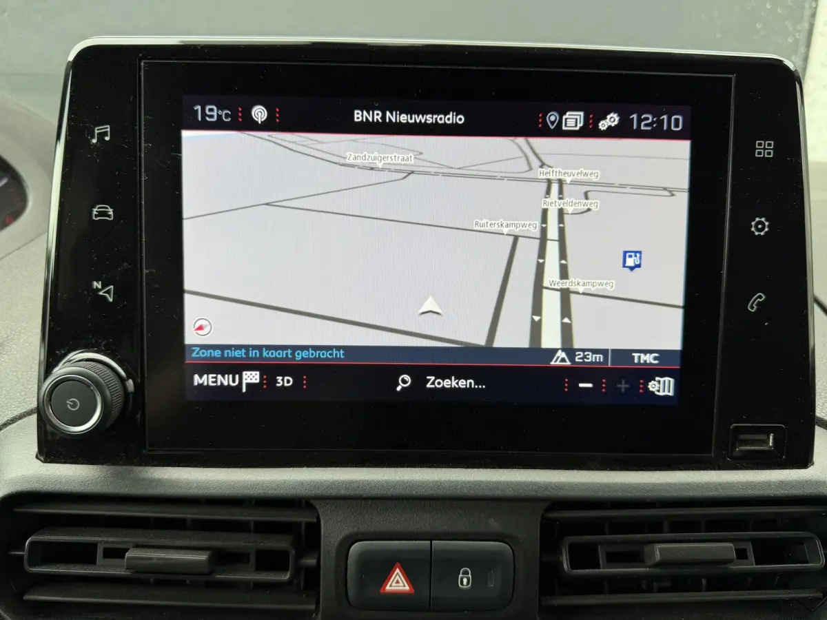 1.5 BlueHDI Premium CarPlay/navigatie systeem/cruise control