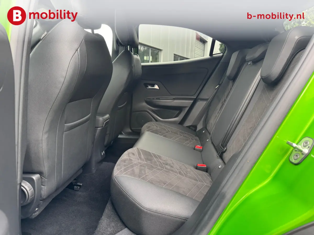 1.2 Turbo 136PK GS Ultimate 360 Camera Adaptive Cruise Control | Digitaal Dashaoard | Massagefunctie | Apple CarPlay