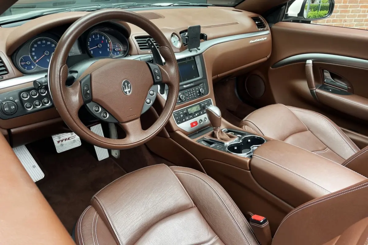 4.7 V8 Sport NL-AUTO Uniek *21.000km* BruinLeder BOSE '13