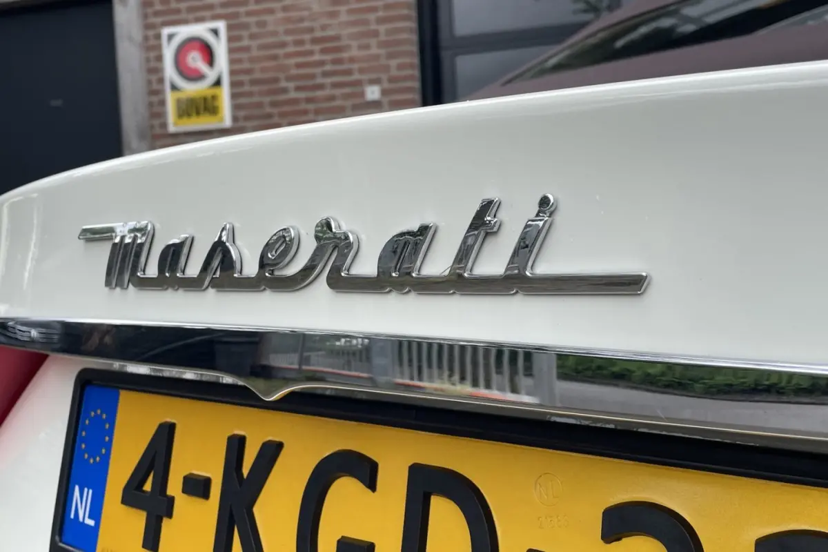 4.7 V8 Sport NL-AUTO Uniek *21.000km* BruinLeder BOSE '13
