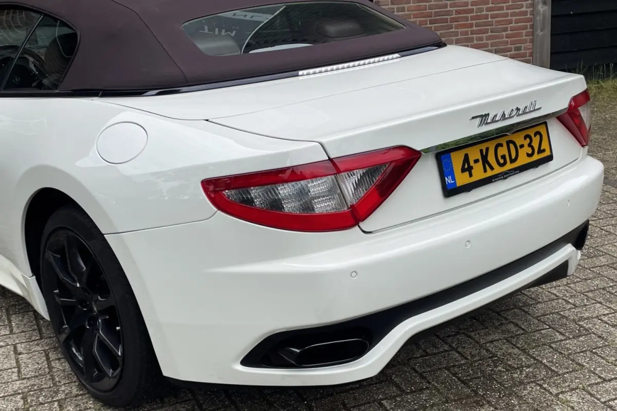 4.7 V8 Sport NL-AUTO Uniek *21.000km* BruinLeder BOSE '13