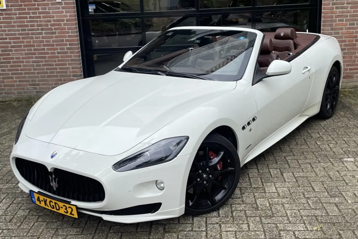 4.7 V8 Sport NL-AUTO Uniek *21.000km* BruinLeder BOSE '13