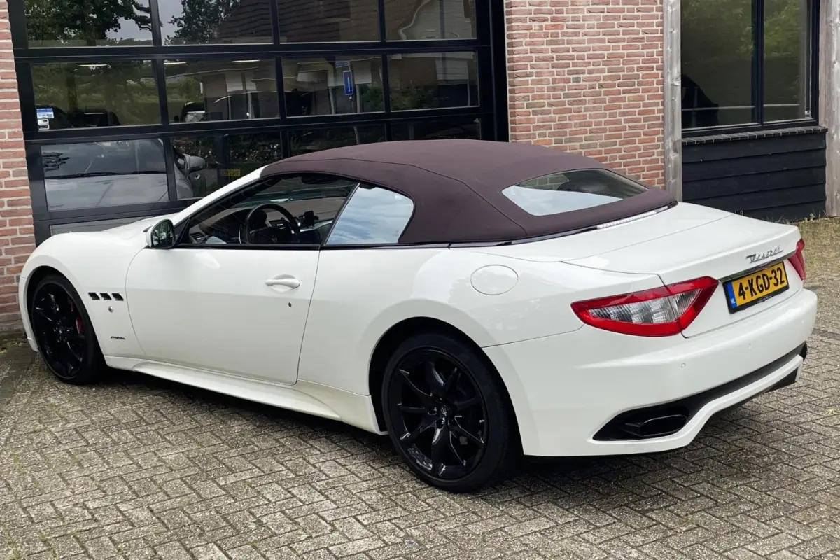 4.7 V8 Sport NL-AUTO Uniek *21.000km* BruinLeder BOSE '13