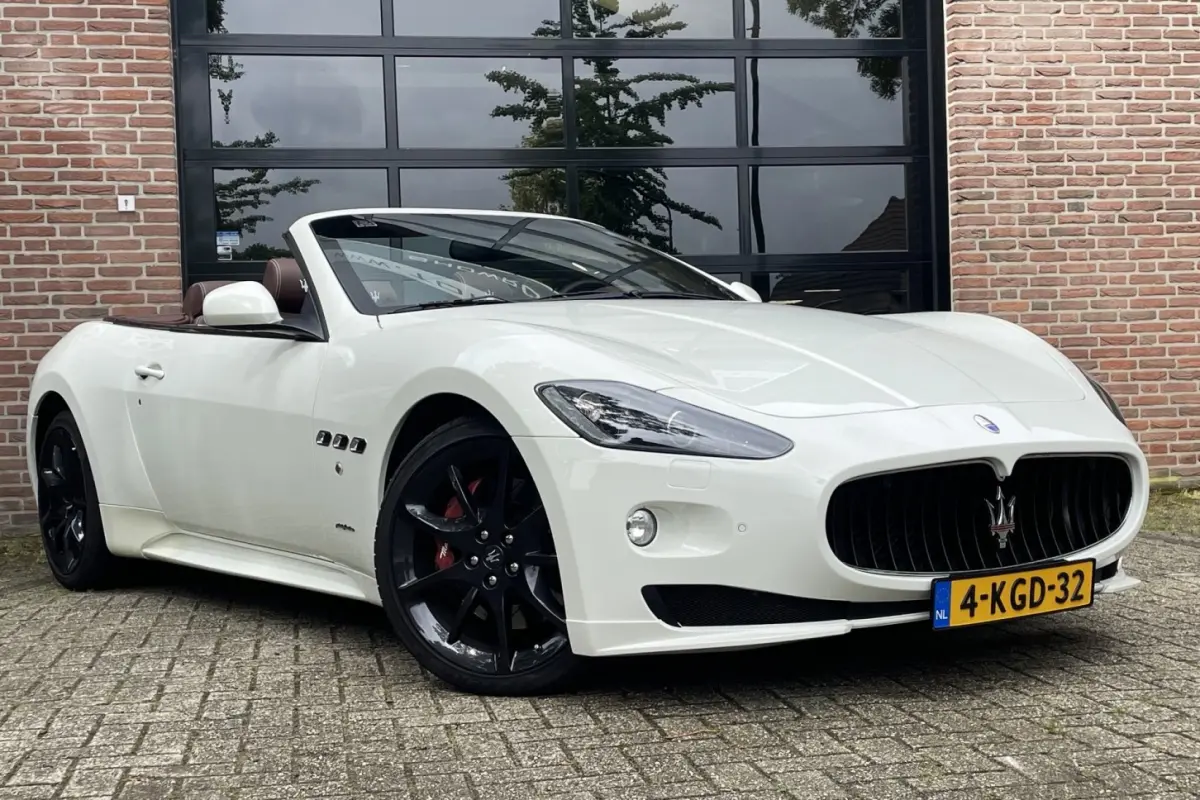 4.7 V8 Sport NL-AUTO Uniek *21.000km* BruinLeder BOSE '13