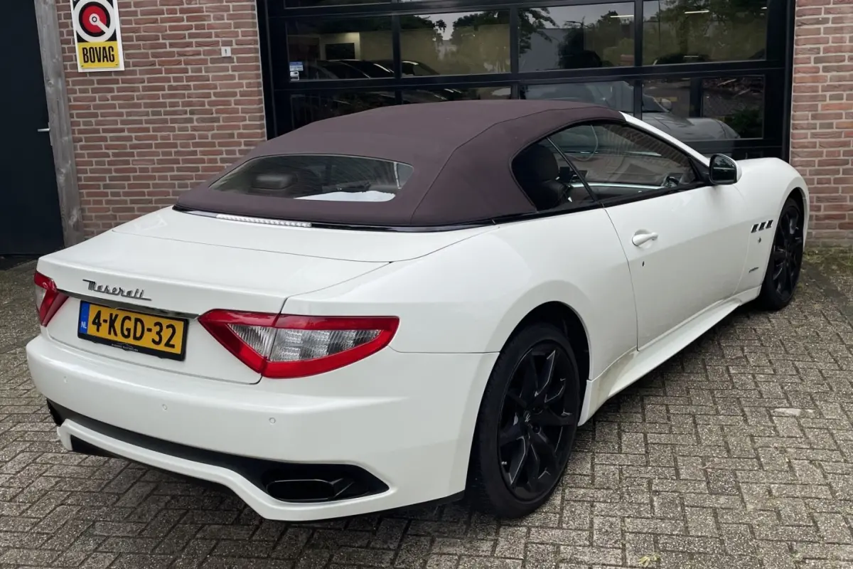 4.7 V8 Sport NL-AUTO Uniek *21.000km* BruinLeder BOSE '13