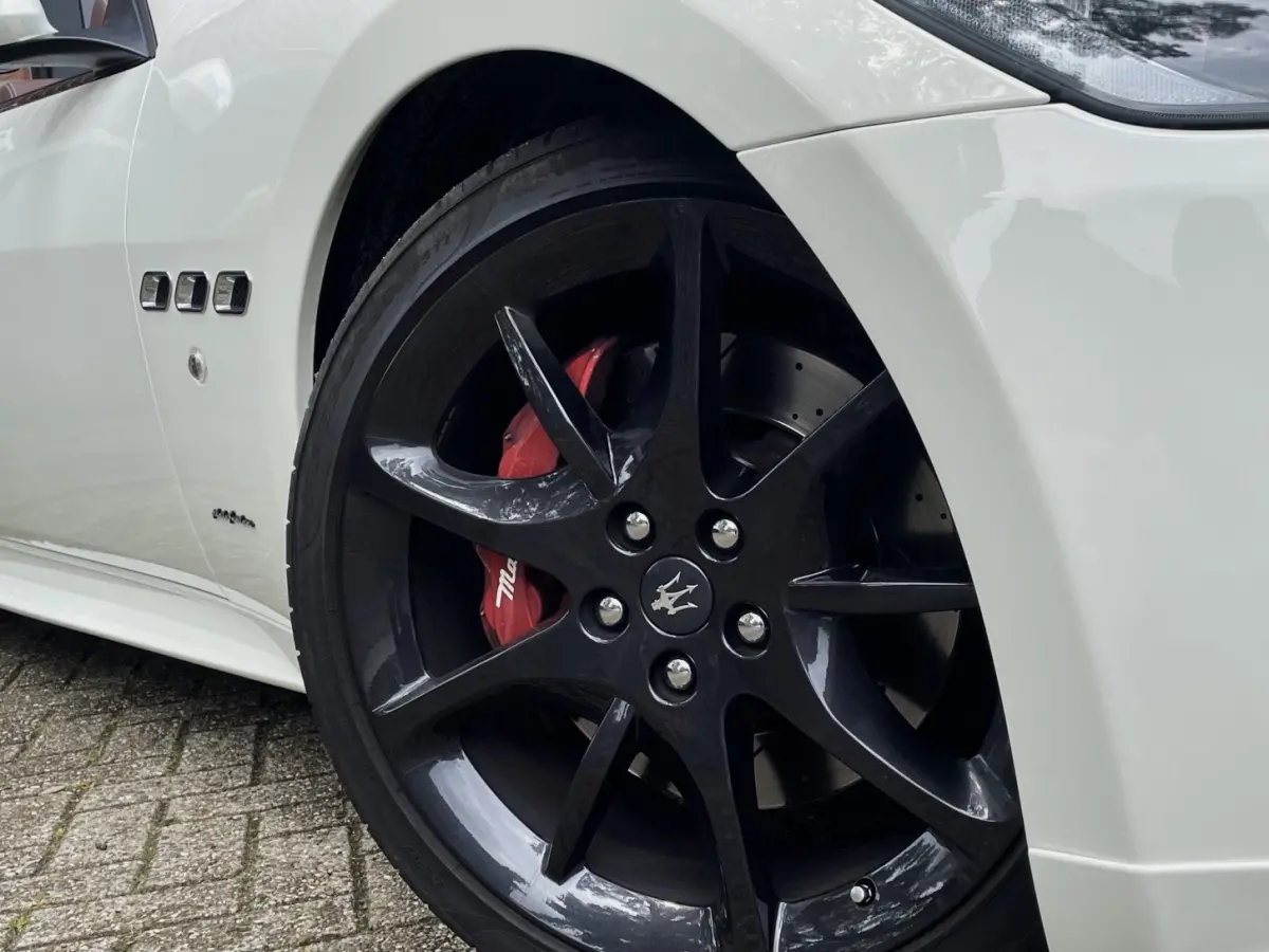 4.7 V8 Sport NL-AUTO Uniek *21.000km* BruinLeder BOSE '13