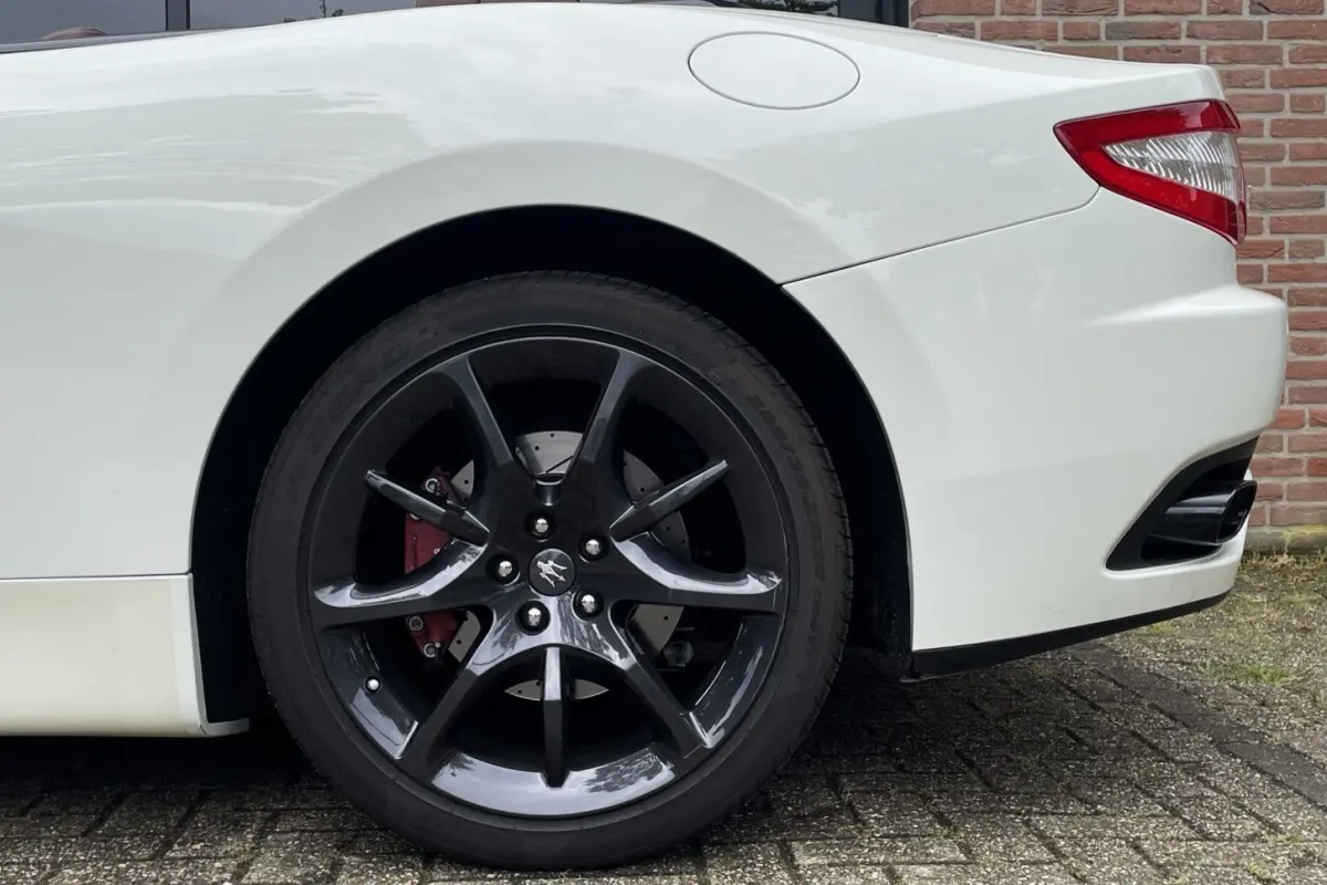 4.7 V8 Sport NL-AUTO Uniek *21.000km* BruinLeder BOSE '13
