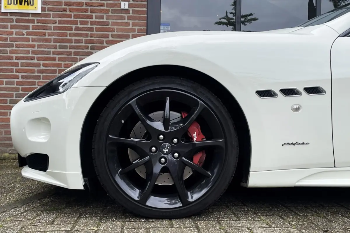 4.7 V8 Sport NL-AUTO Uniek *21.000km* BruinLeder BOSE '13