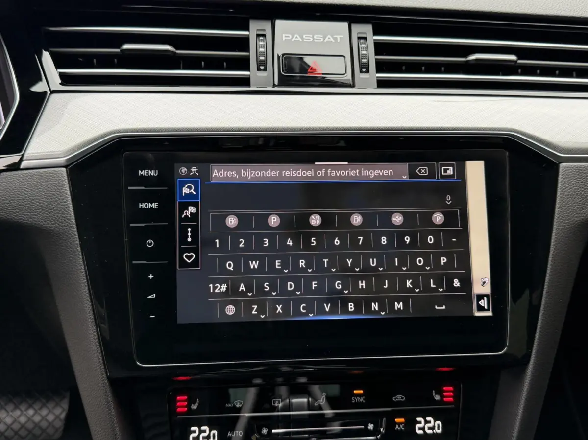 1.4 TSI PHEV GTE Business Automaat | Leren bekleding | Panoramadak | Elektrisch verstelbare voorstoelen | Trekhaak uitklapbaar | Stoelverwarming | Adaptieve cruise control | Achteruitrijcame