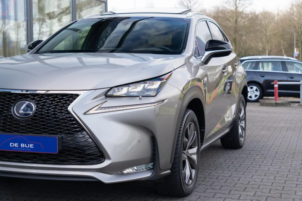 300h AWD F Sport|197PK|Panoramadak|Leder|Head Up|ACC|ISOFIX|LED|2e Eig|BTW Auto|Automaat|Dealer Onderhouden