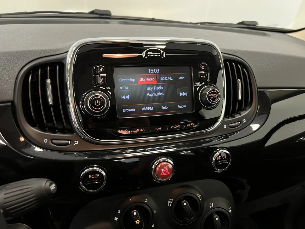 0.9 TwinAir Turbo Lounge / PANODAK / NAVI / AIRCO /