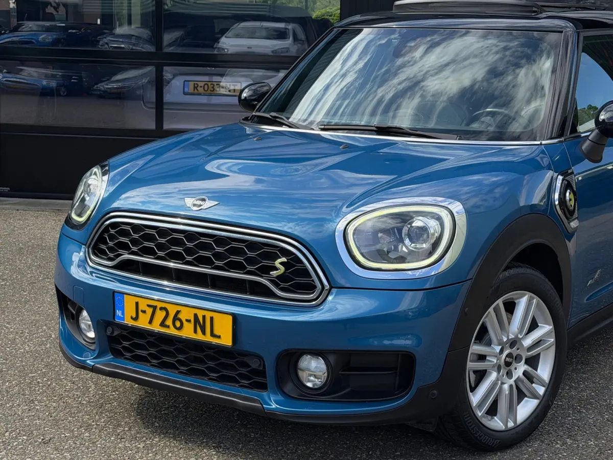 1.5 Cooper ALL4 Chili Panorama Leer