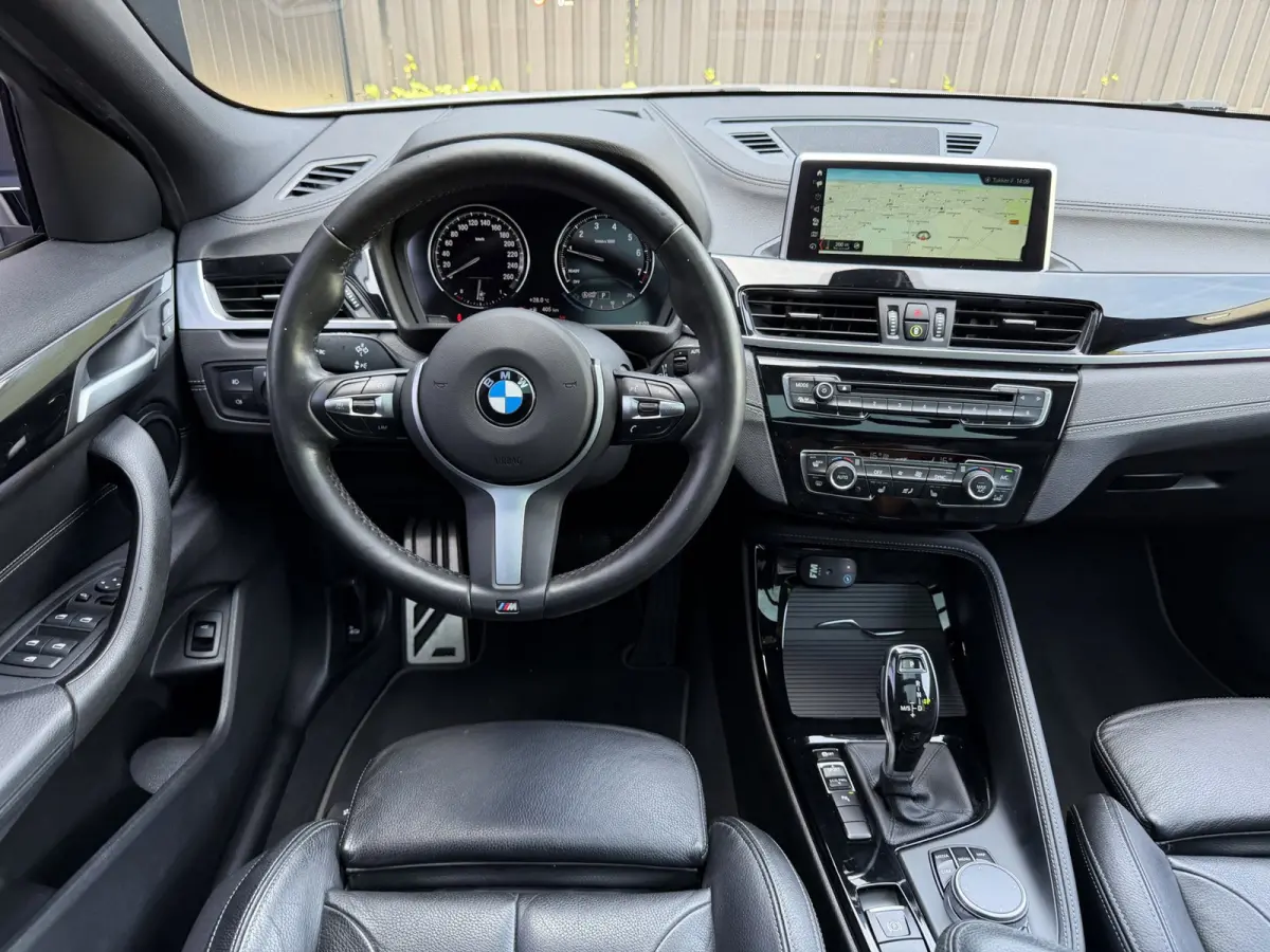 SDrive18i M-Sport Shadowline Pano Headup NL Auto!