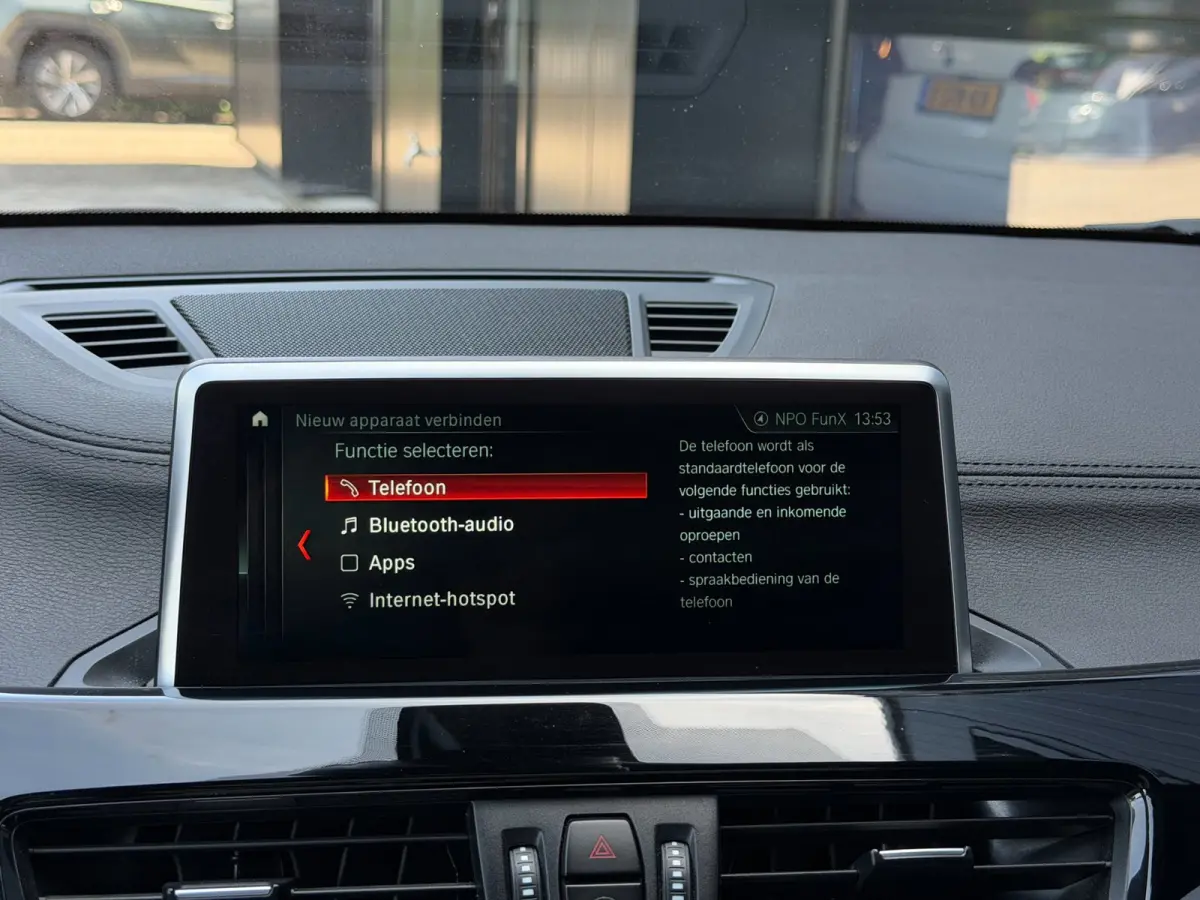 SDrive18i M-Sport Shadowline Pano Headup NL Auto!