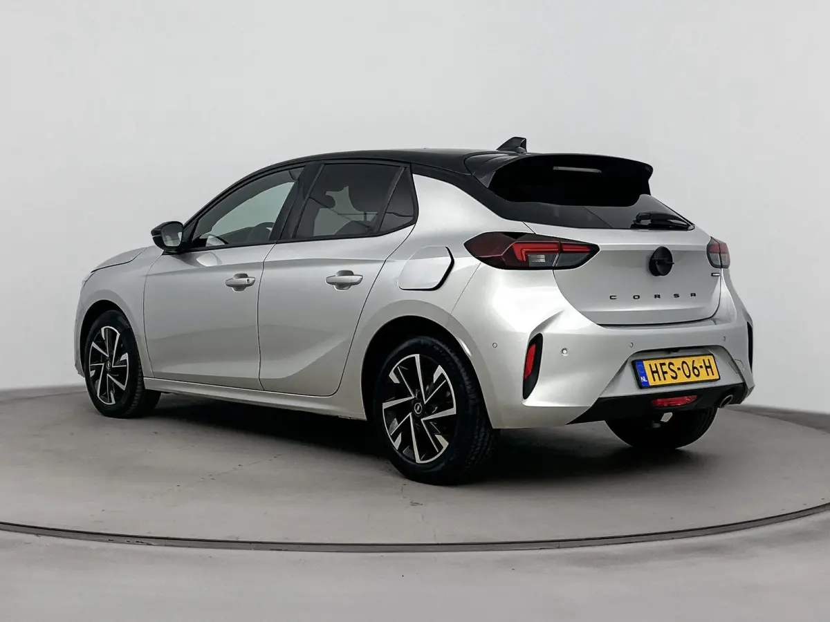 1.2 110pk Hybrid GS | Digitale cockpit | Lichtmetalen velgen | Climate control | Extra getinte ramen achter | Dodehoeksysteem |