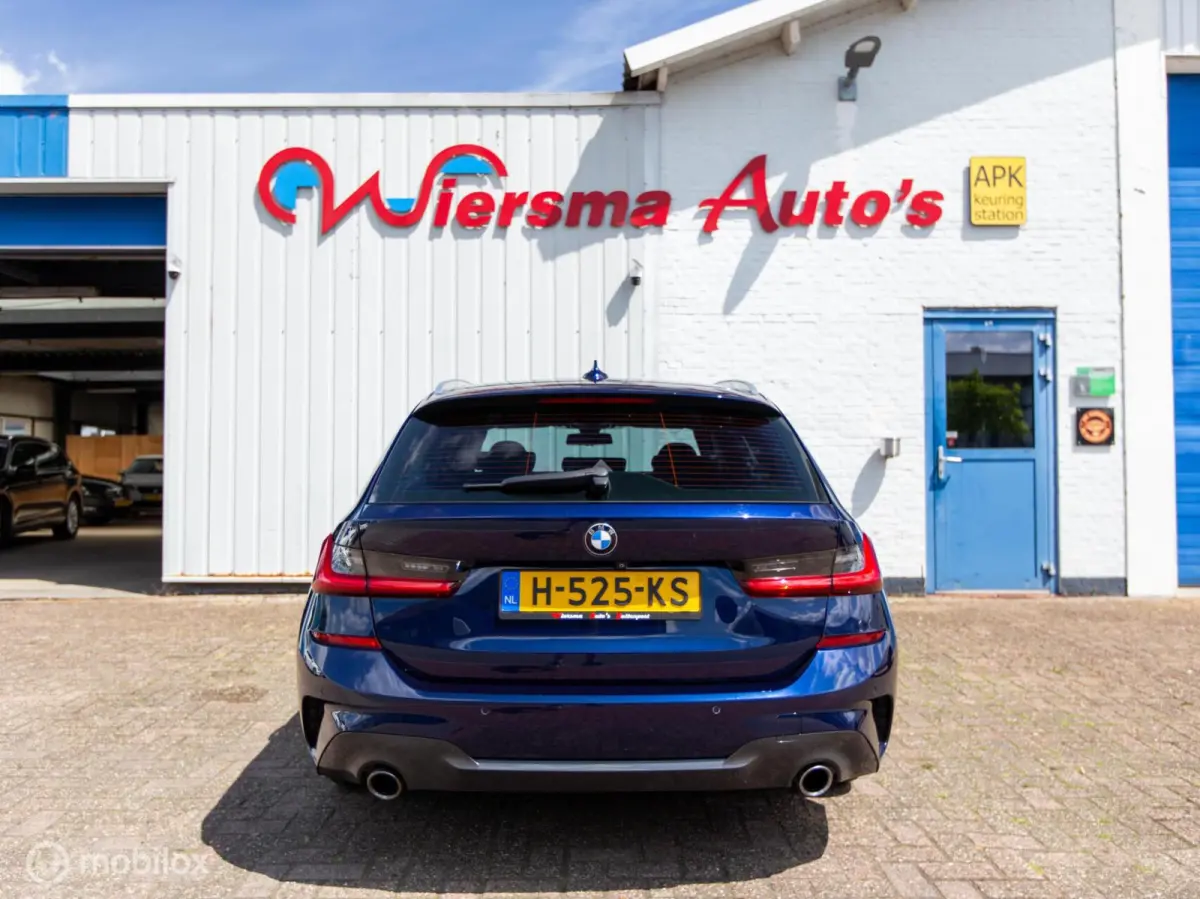 320i High Executive Edition|Org.NL|Autom|Carplay|LED|Camera|