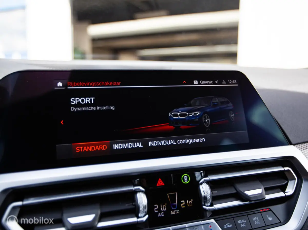 320i High Executive Edition|Org.NL|Autom|Carplay|LED|Camera|