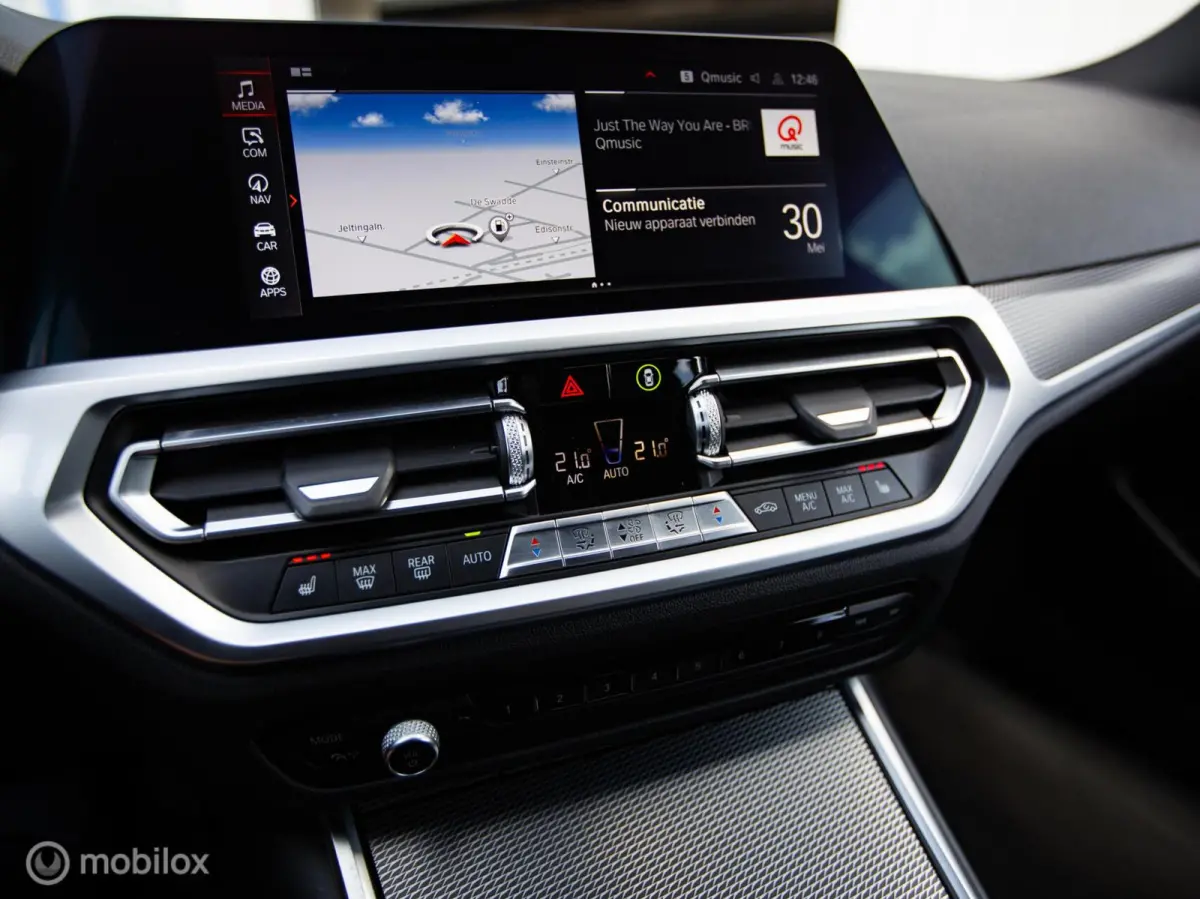 320i High Executive Edition|Org.NL|Autom|Carplay|LED|Camera|