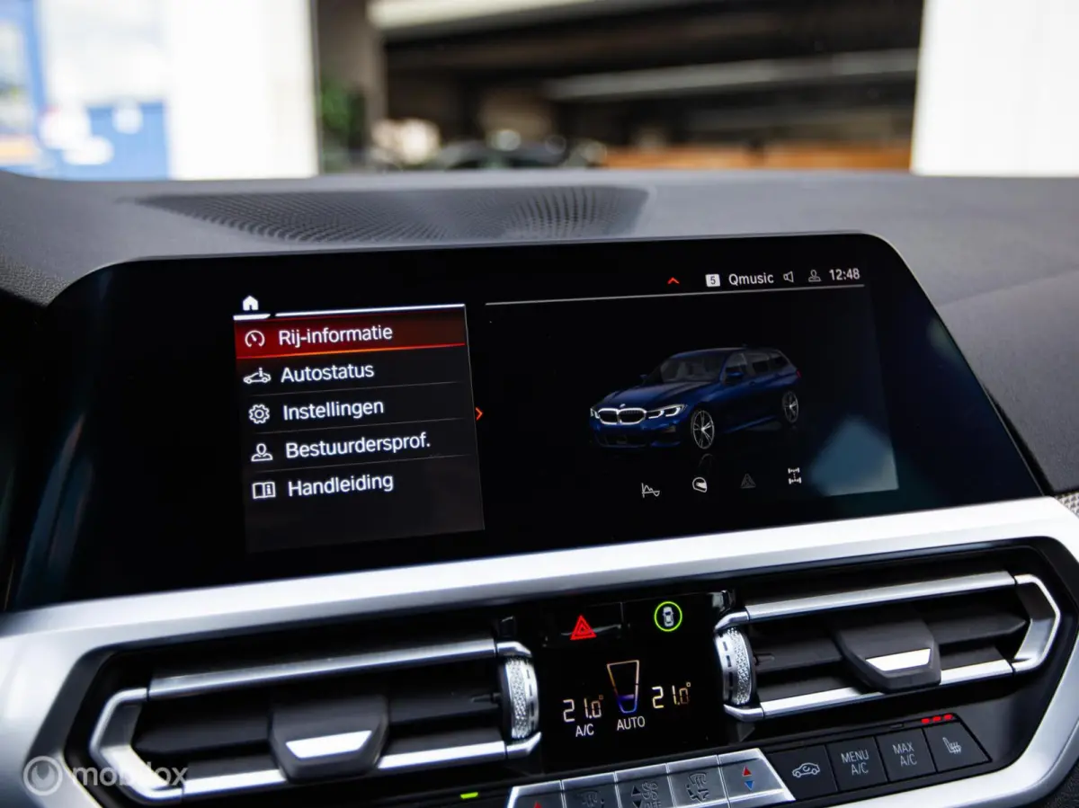 320i High Executive Edition|Org.NL|Autom|Carplay|LED|Camera|